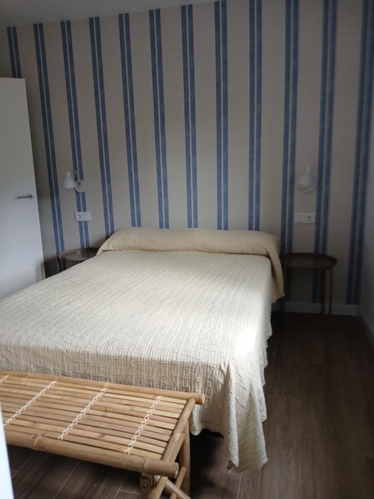 Hostal Terraza Miramar Sl Бойро Екстериор снимка